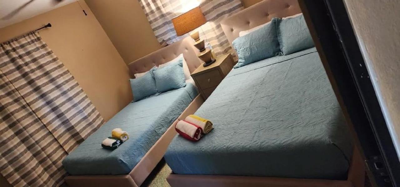 Bright 2Br In Aguadilla 7 Mins To Beaches 2Nd Floor Retreat Camaceyes ภายนอก รูปภาพ